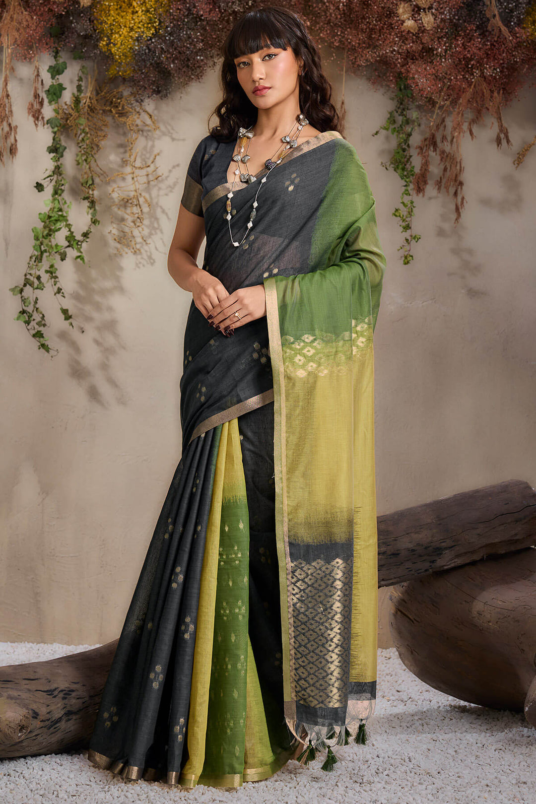 Black and Green Viscose Cotton Silk Saree
