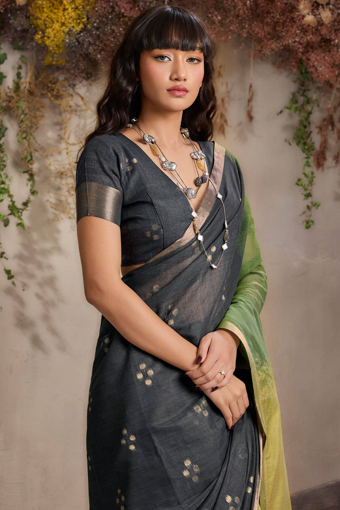 Black and Green Viscose Cotton Silk Saree