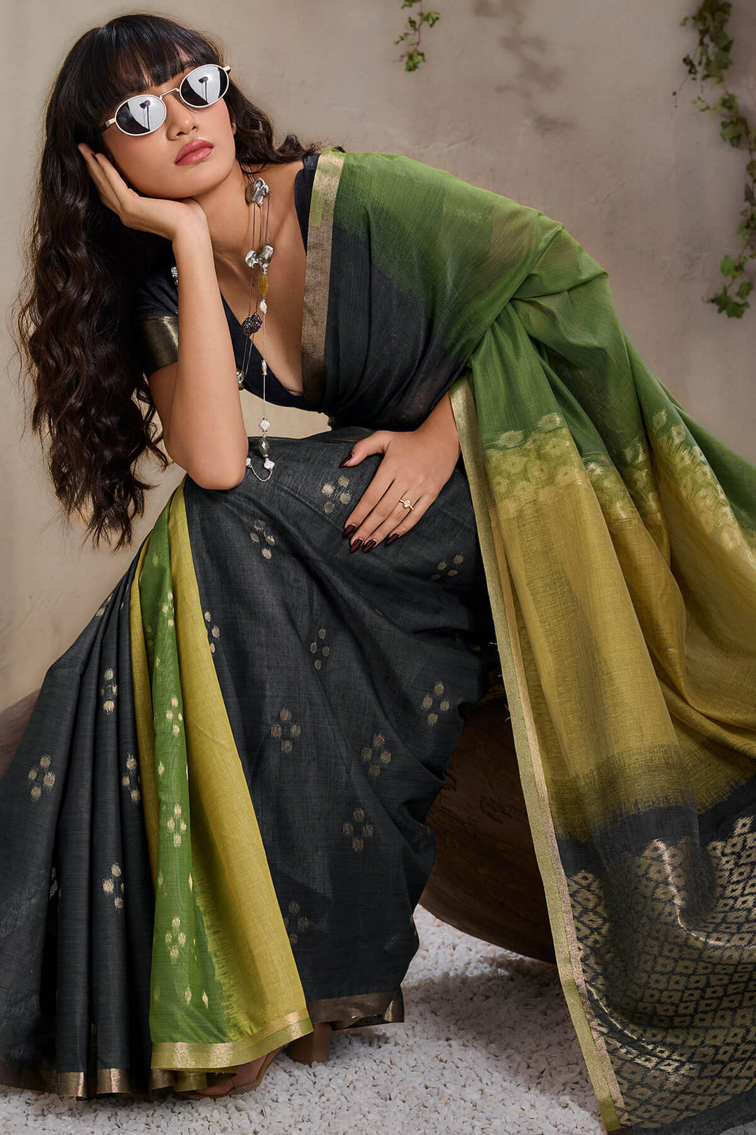 Black and Green Viscose Cotton Silk Saree