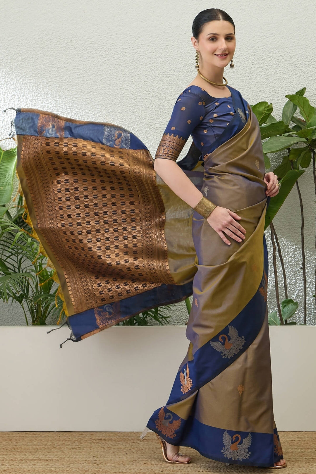 Brownish Grey Handloom Banarasi Silk Saree