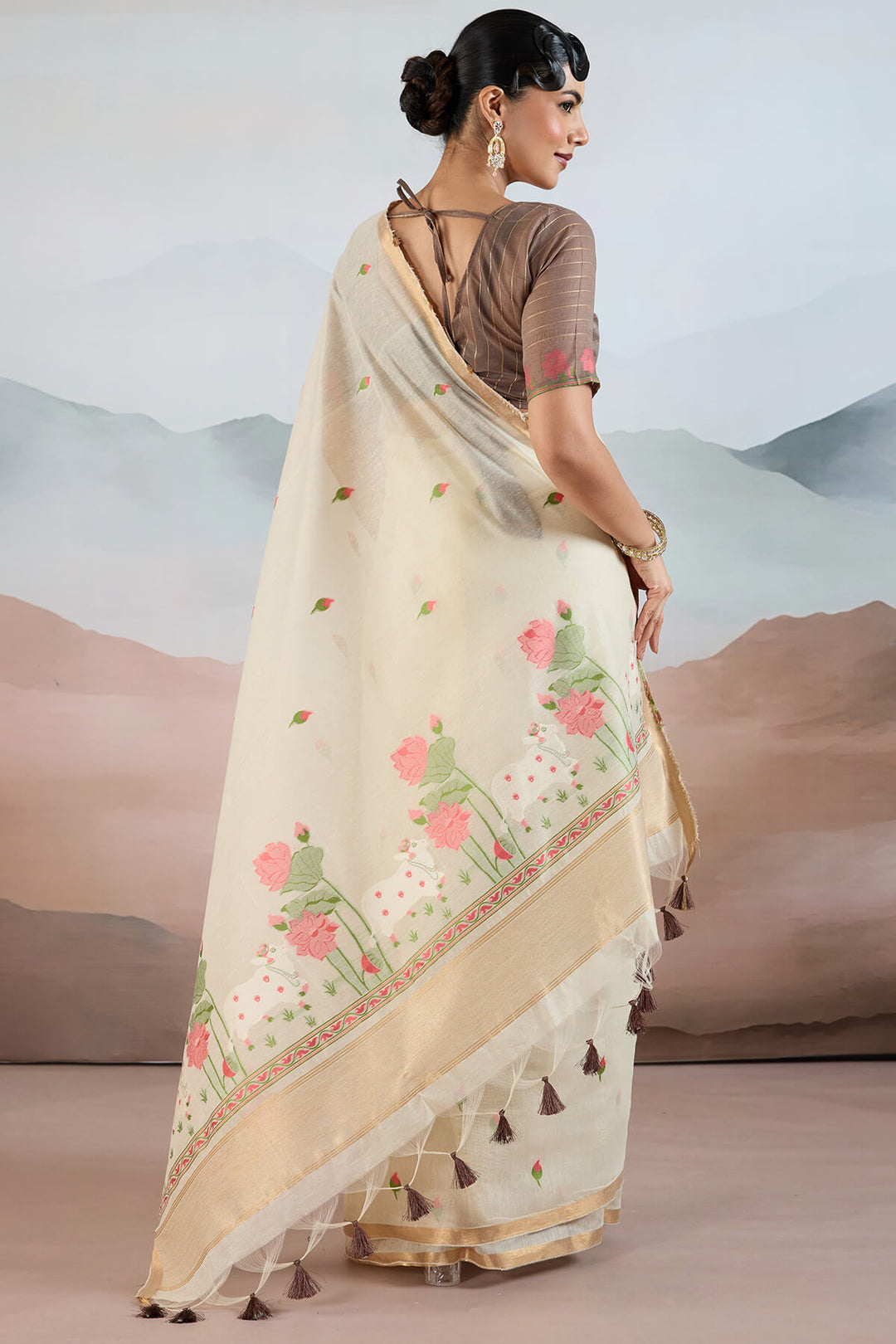 Cashmere Beige Woven Spun Cotton Saree