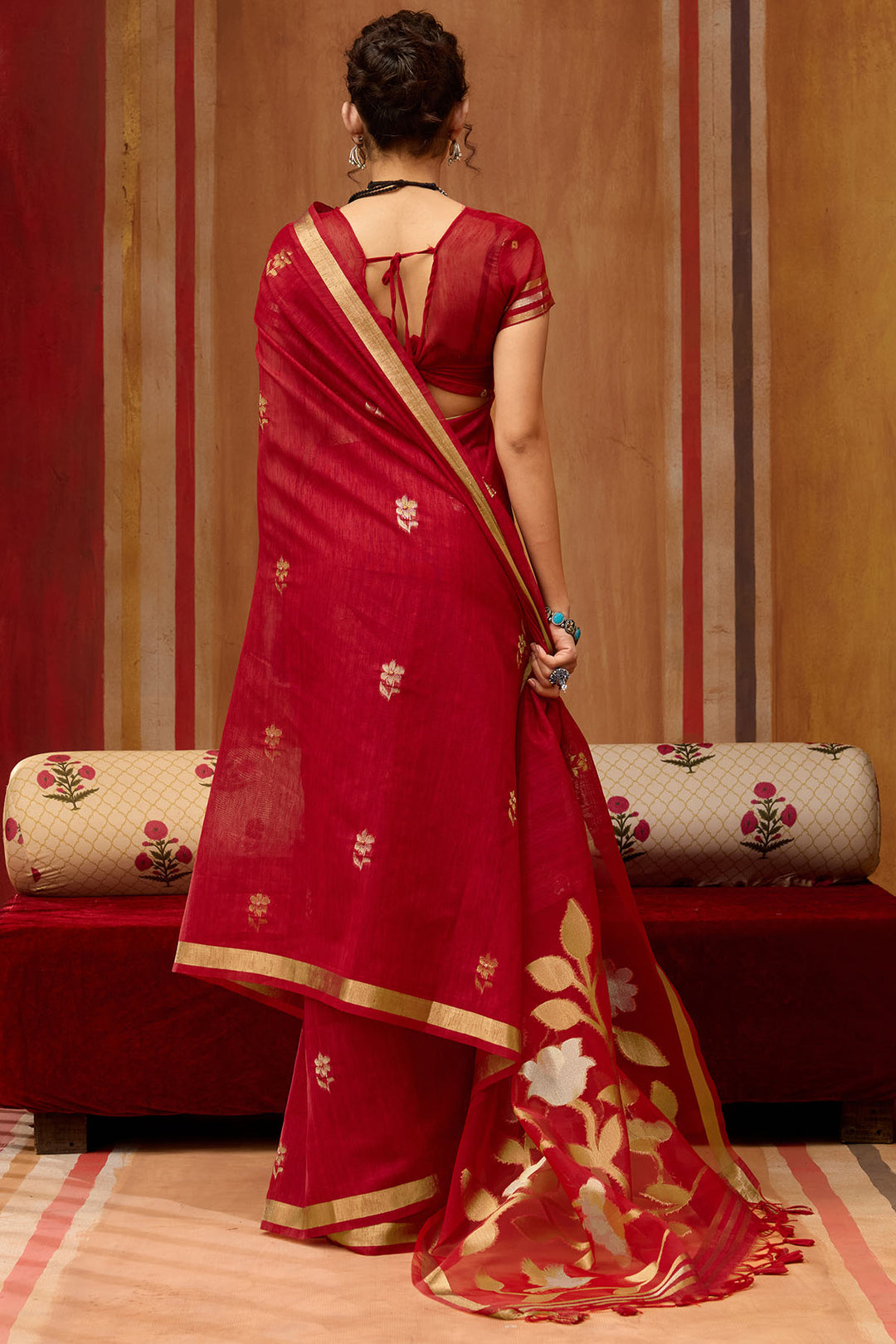 Cornell Red Munga Cotton Silk Saree with Organza Weaving Pallu