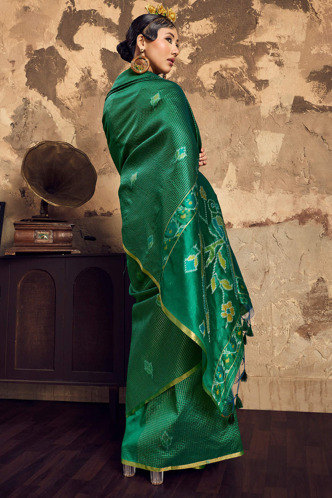 County Green Banarasi Handloom silk saree