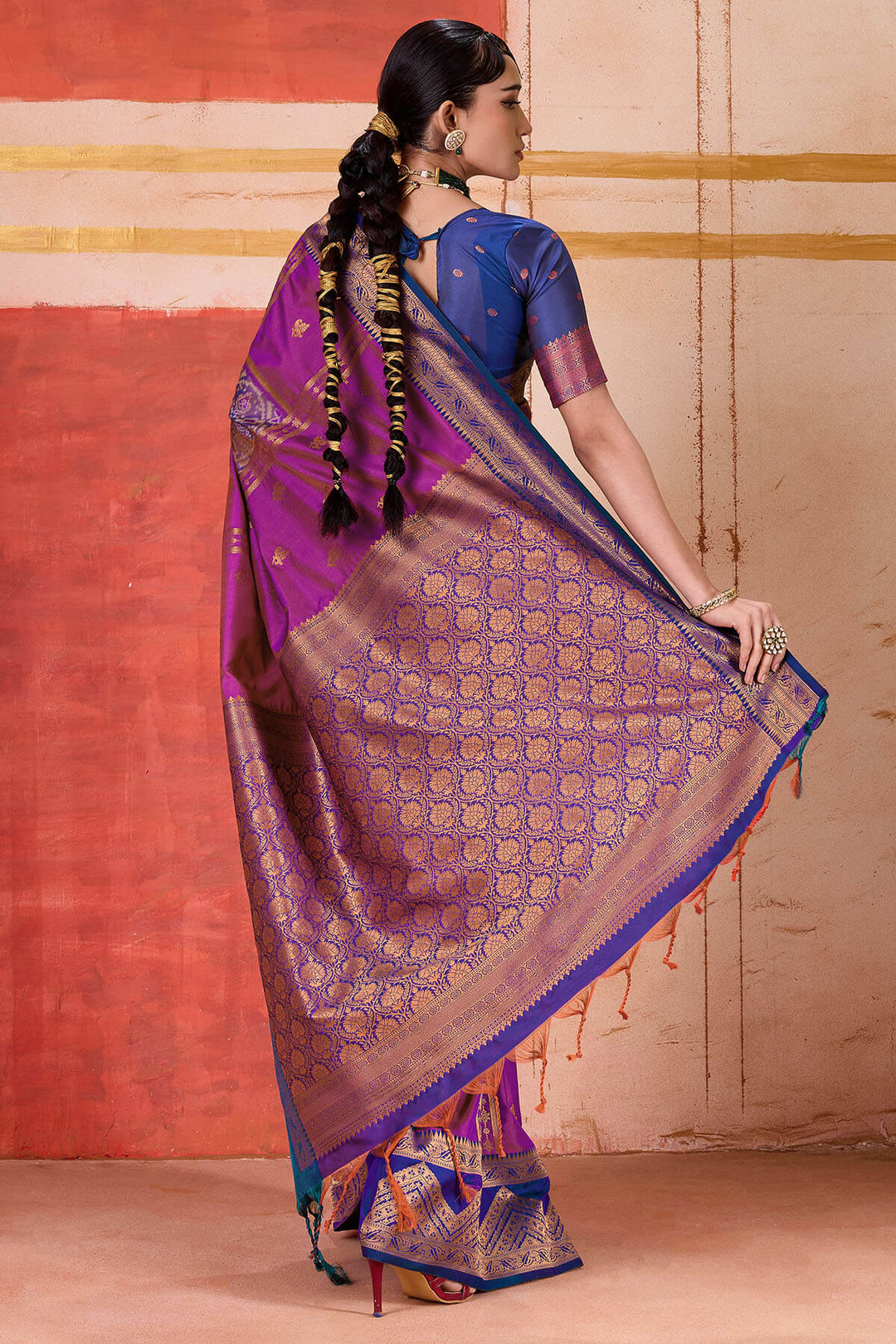 Dark Carnation Pink Handloom Banarasi Silk Saree