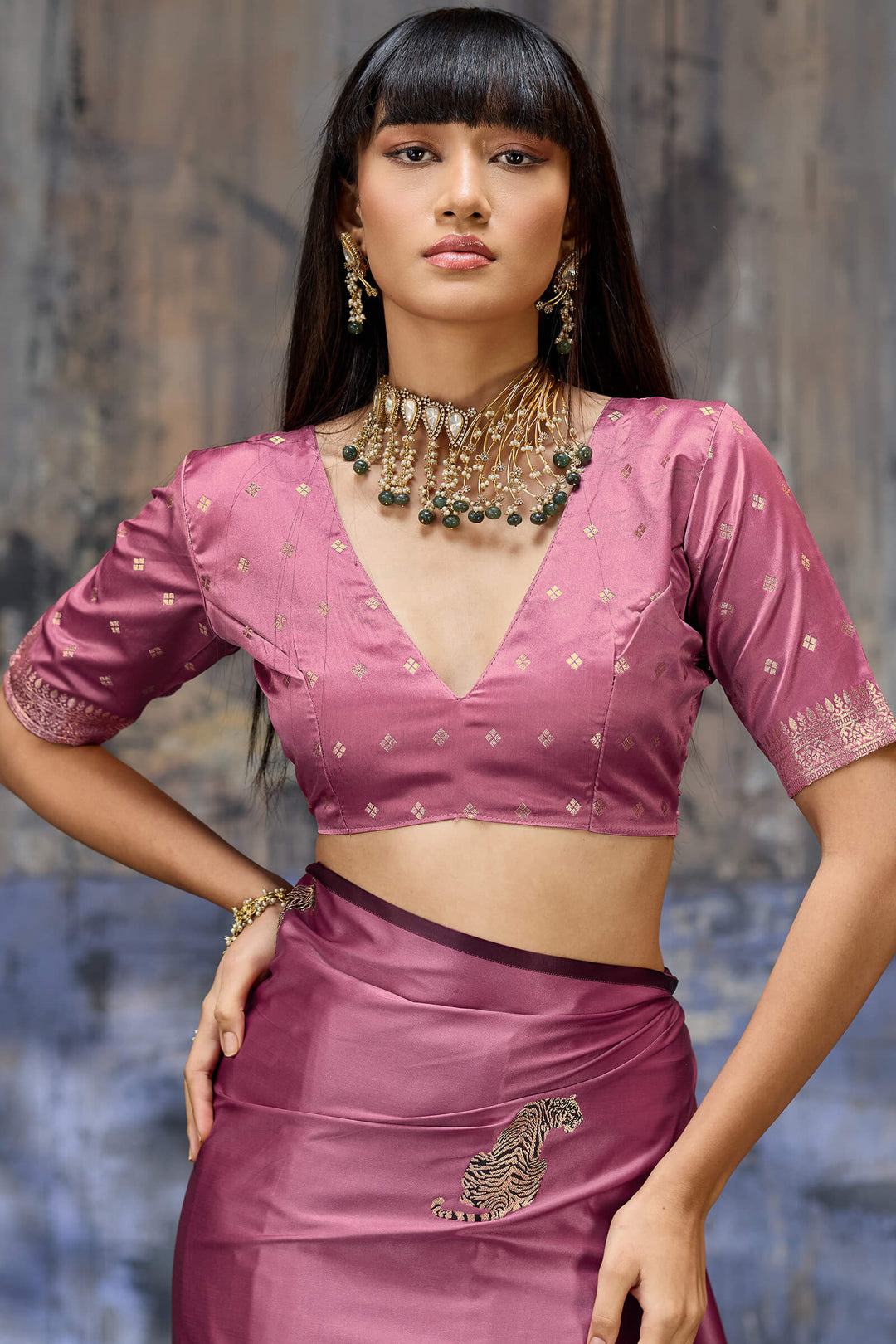 Dull Pink Zari woven Banarasi Satin Silk Saree