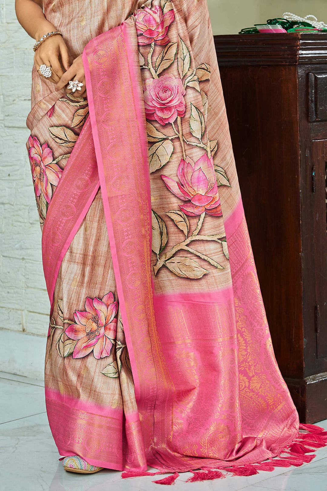 Fawn Beige Handloom Woven Digital Printed Soft Silk Saree
