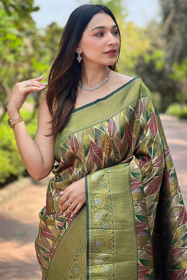 Hippie Green Zari Woven Kanjivaram Silk Saree