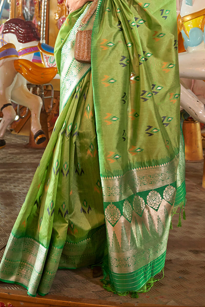 Icky Green Handloom Woven Soft Banarasi Silk Saree