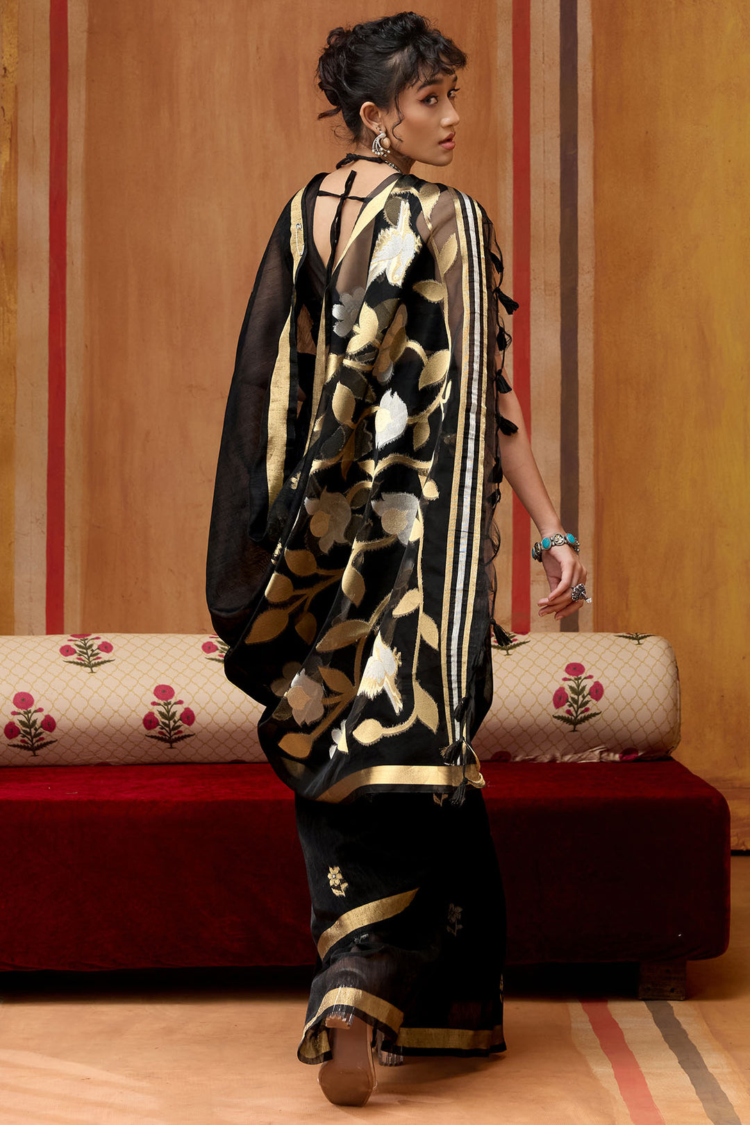 Jaguar Black Munga Cotton Silk Saree with Organza Weaving Pallu