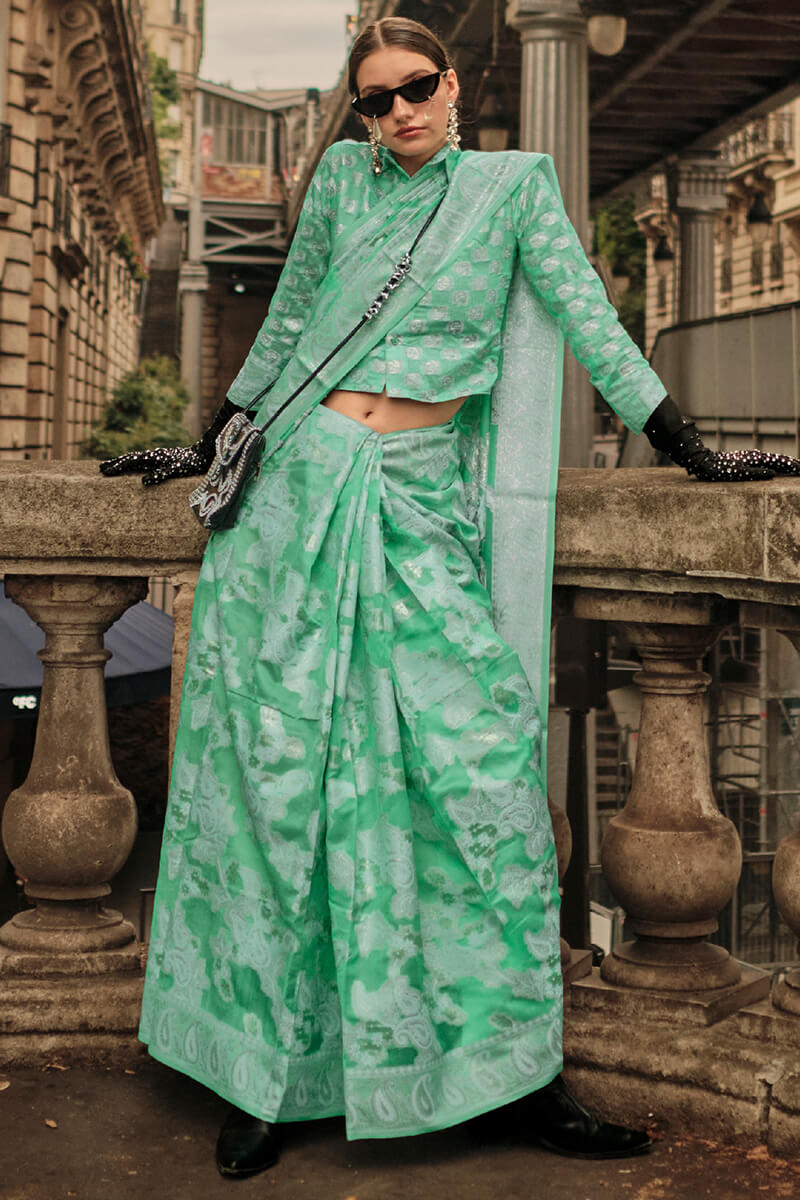 Green Zardozi Lucknow Chikankari Saree, 6 m (with blouse piece) at Rs 1100  in Bengaluru