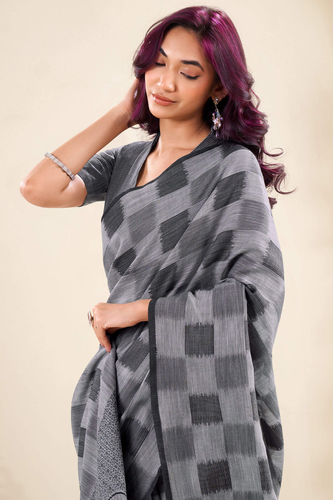 Oslo Grey Zari Woven Linen Silk Saree