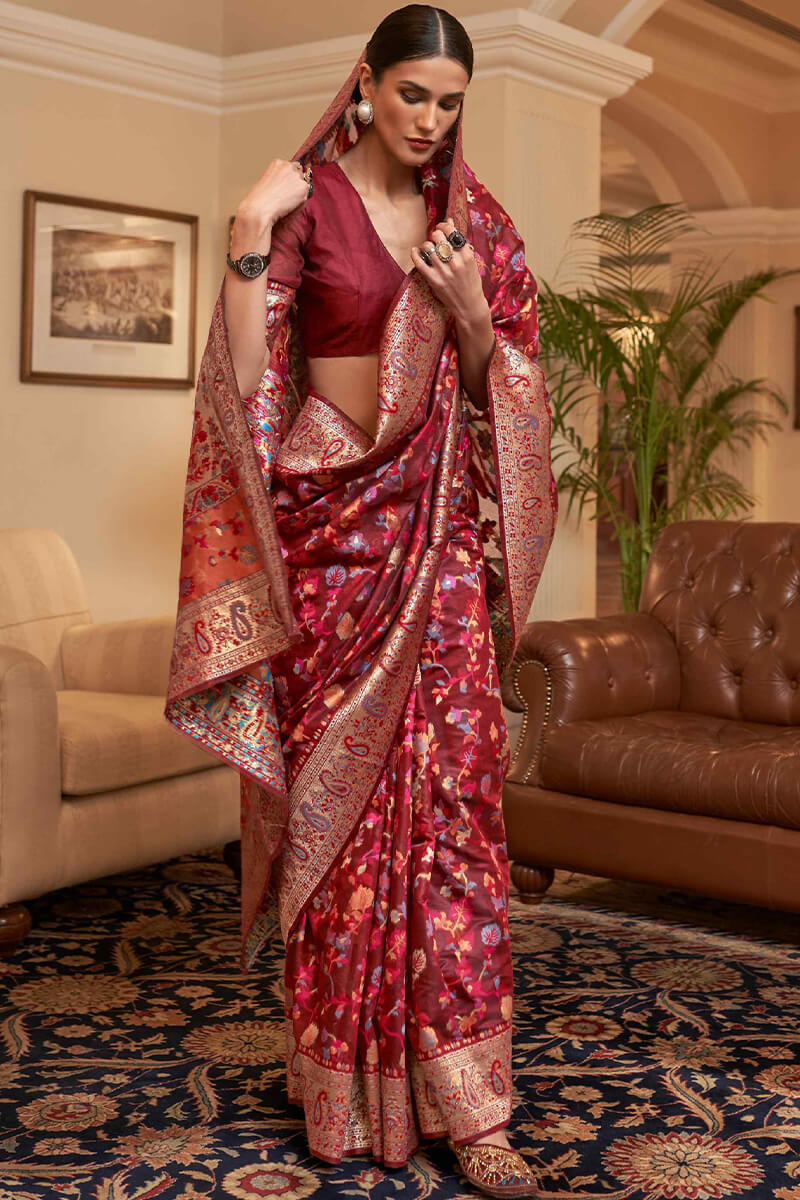 Buy SHWENILA Soft Lichi Silk Saree, Beautiful Jacquard Rich Pallu Saree Red  Online at Best Prices in India - JioMart.