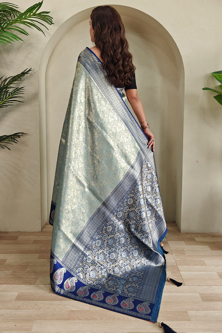 Shadow Green Zari Woven Kanjivaram Silk Saree