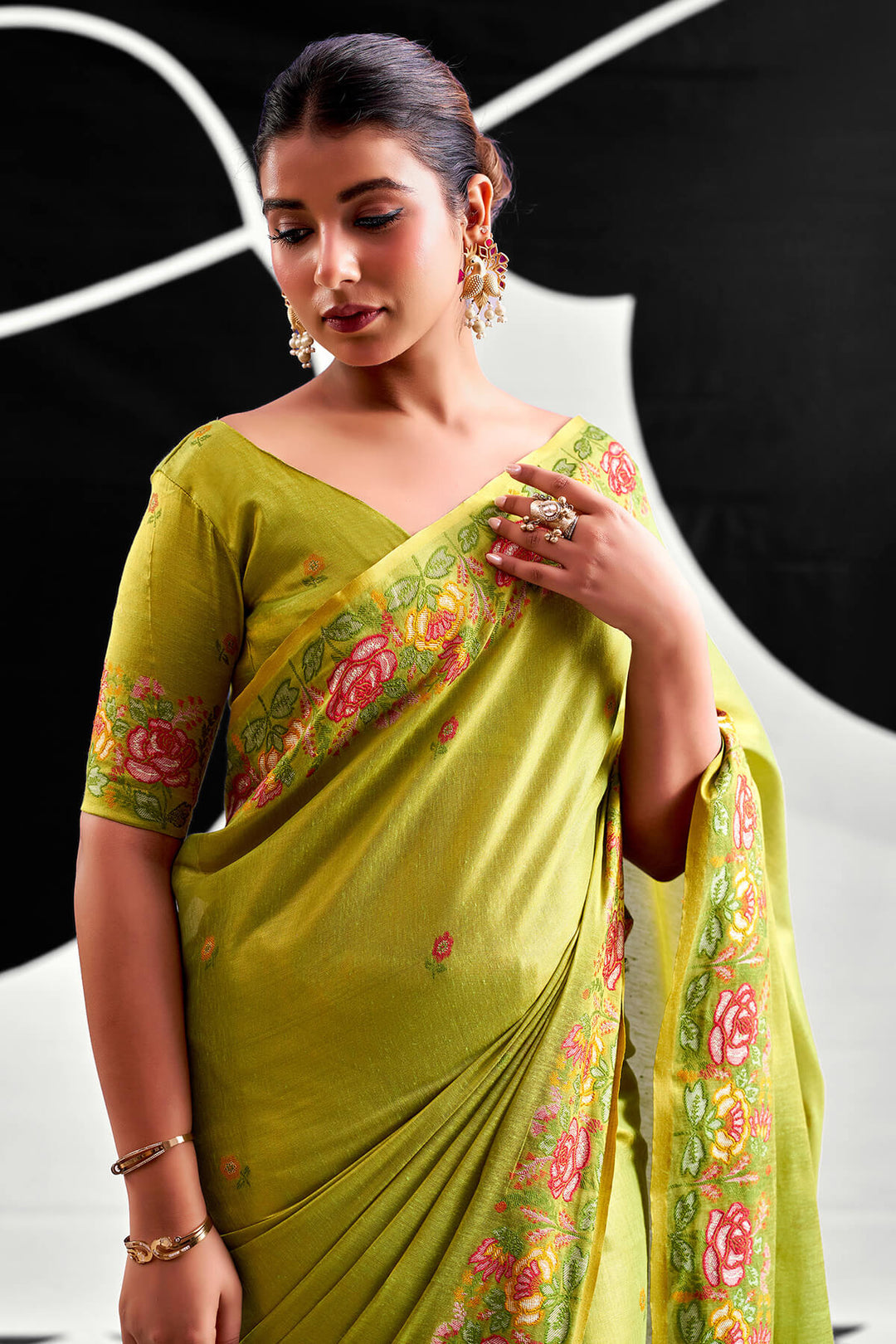 Trendy Green Zari Woven Banarasi Tissue Silk Saree