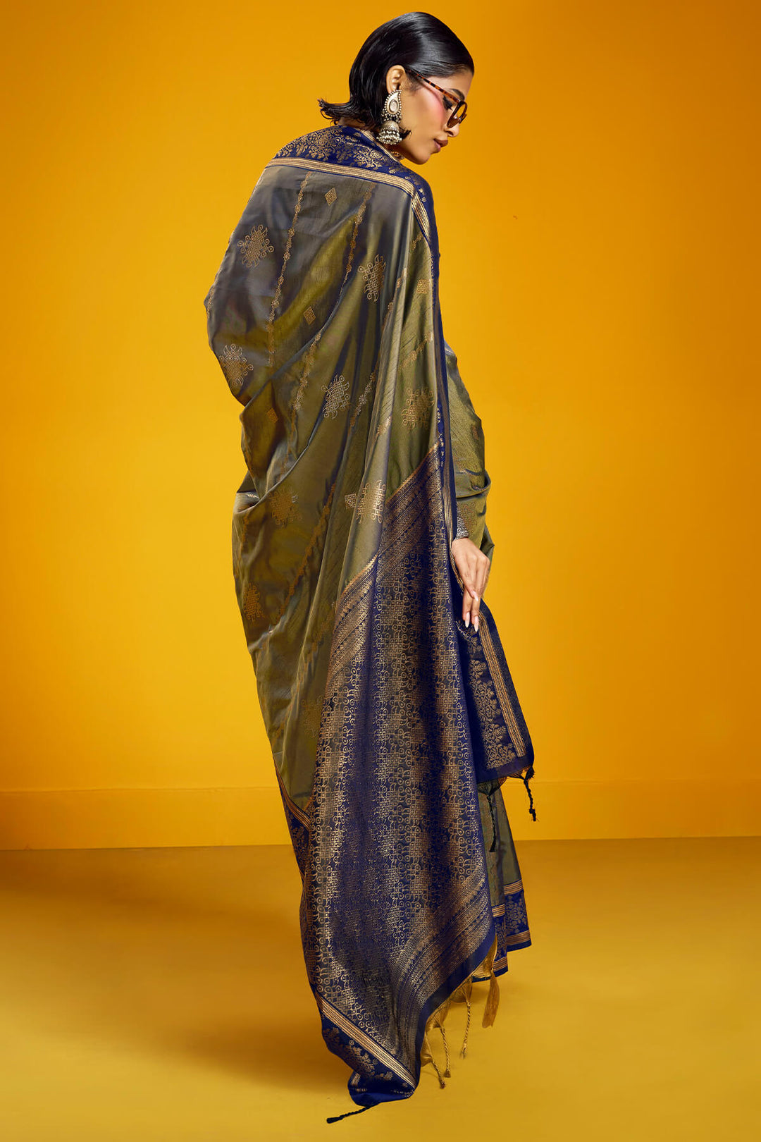 Vampire Grey Zari Handloom Soft Banarasi Silk Saree